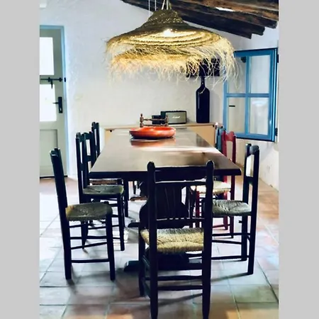 La Era Living House *